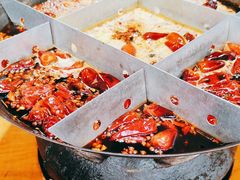 -白乐天毛肚火锅馆(南滨路店)