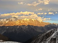 -贡嘎雪山
