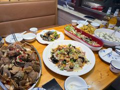 -嗨辣小聚·盘锦河蟹·海鲜烧烤龙虾(盘锦十年好店)