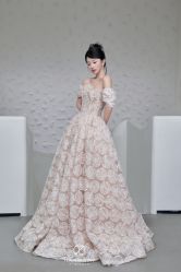 -桃子造型婚纱礼服(凤起广场店)
