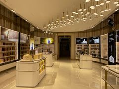 店内环境-国药中服免税(北京坊店)