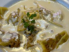 鹅肝松露饺子-Le Comptoir de la Gastronomie