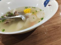 -有红鸡毛店·川菜(建设路店)