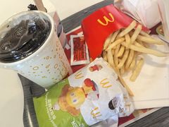-麦当劳(湖光北街店)
