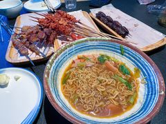 -鸿宇海鲜烧烤(红海新区店)