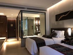 -西双版纳融创皇冠假日度假酒店