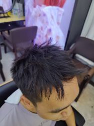 -藤野造型烫发染发