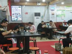 大堂-郑家包子牛肉拉面(尚勤路店)
