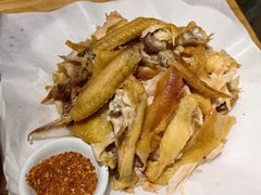 -头上红煨盐鸡·非遗院子餐厅