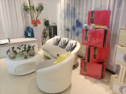 -黎蓓露·徒手骨雕蛋白抗衰·调肤管理