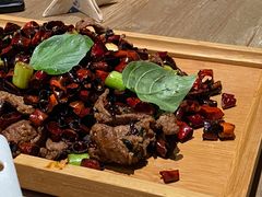 罗勒豉椒炒薄切牛肉-小大董·烤鸭(凤凰汇店)