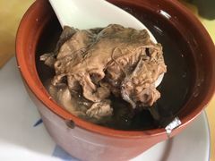-华哥新鲜猪精品美食