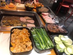 -本味家贵州烤肉&爆浆小豆腐(会展一店)