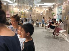 -奈雪的茶(市百一店)