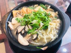 -溢香苑瓦罐(前进路店)
