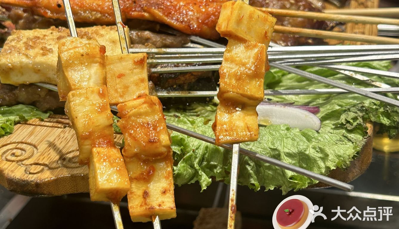 周末和朋友来淄博玩 没忍住今天尝试了一下🍢