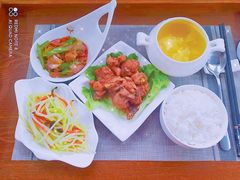 -馨摇篮月子会所(鄠邑区店)