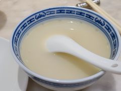 五指毛桃煲老鸡-香港百合居(LCM置汇旭辉广场店)