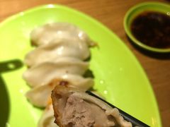 -锅贴王小吃(南大街店)
