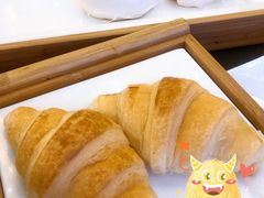 牛角包-大天然酒店(军民路店)