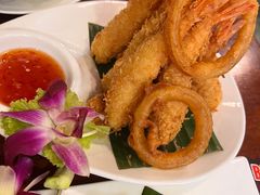 -Dang restaurant (patong phuket)