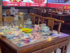 -川流不息·地道川菜·小龙虾(新松江路店)
