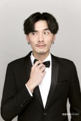 韩式-巴黎婚纱摄影工作室