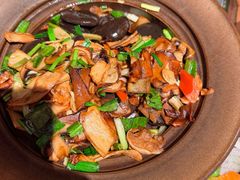 -云海肴·汽锅鸡·云南代表菜(浦江欢乐颂店)