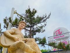 -北戴河碧螺塔海上酒吧公园