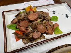 烟笋炒腊肉-天龙宝严素食馆(大兴善寺店)