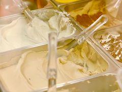 -Venchi (Chocolate & Gelato)
