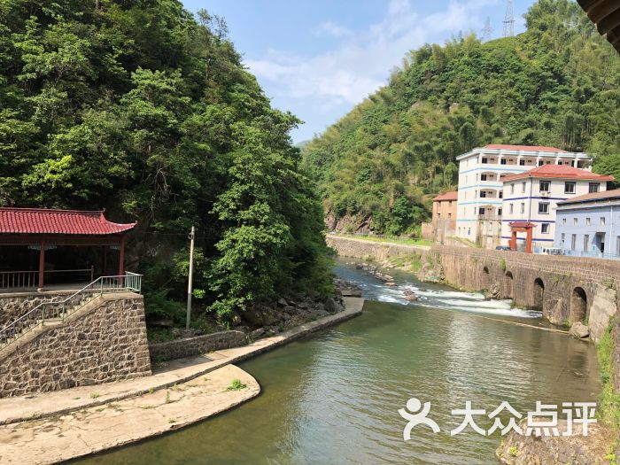 四窗岩漂流-图片-余姚周边游-大众点评网