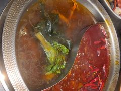 -廖掌柜·重庆鲜货火锅(上海首店)