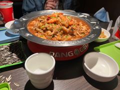 -胖哥俩肉蟹煲(石家庄长安万达店)
