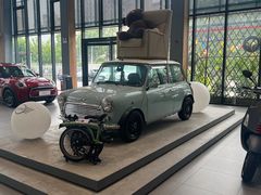 -上海普陀宝诚MINI4S店(红柳路店)