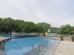 -上海佘山世茂艾美酒店
