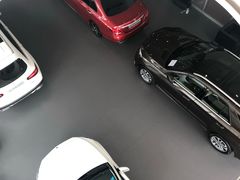 -杭州中升之星奔驰4S店(滨江店)