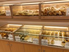 面包甜点陈列柜-司乎(MOMOPARK店)