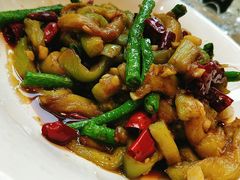 -陈大锅·岳阳鱼馆·地道岳阳菜(美食街店)