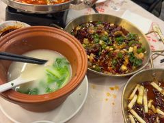 -五丁桥光头香辣蟹(望江橡树林店)