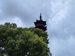 -龙华寺