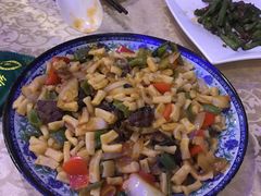 -维吾尔餐厅(宜山路店)