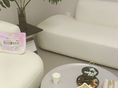 -壹点灵·心理咨询中心(中山公园店)