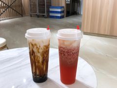 -顶东面包花园·生日蛋糕(世博店)