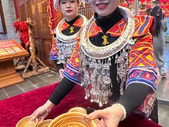 -亮欢寨酸汤鱼(沙冲路店)