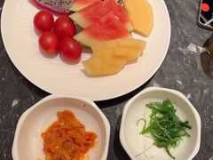 -牛YO寿喜烧·铁板烧和牛火锅自助(市府恒隆店)