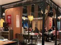 大堂-耶里夏丽·丝路新疆菜·清真食品(徐汇南丹东路臻选店)