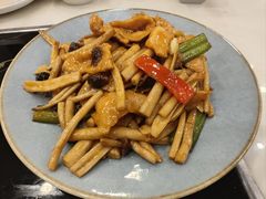 -大嫂镬仔·焖鸡煲·啫啫煲(逢源路店)