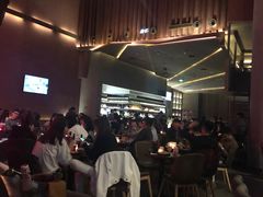 -TZ House音乐现场(来福士中心店)