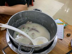新鲜猪杂粥-南记食粥坊·宵夜大排档(南桂店)